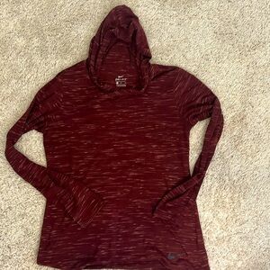 Women’s Nike drifit SZ M lightweight hoodie. Maroon w/pink. Great condition